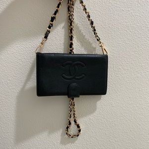 Chanel black caviar woc wallet on chain